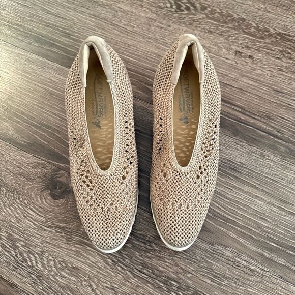 Softwaves Woven Wedges - Picture 3 of 8